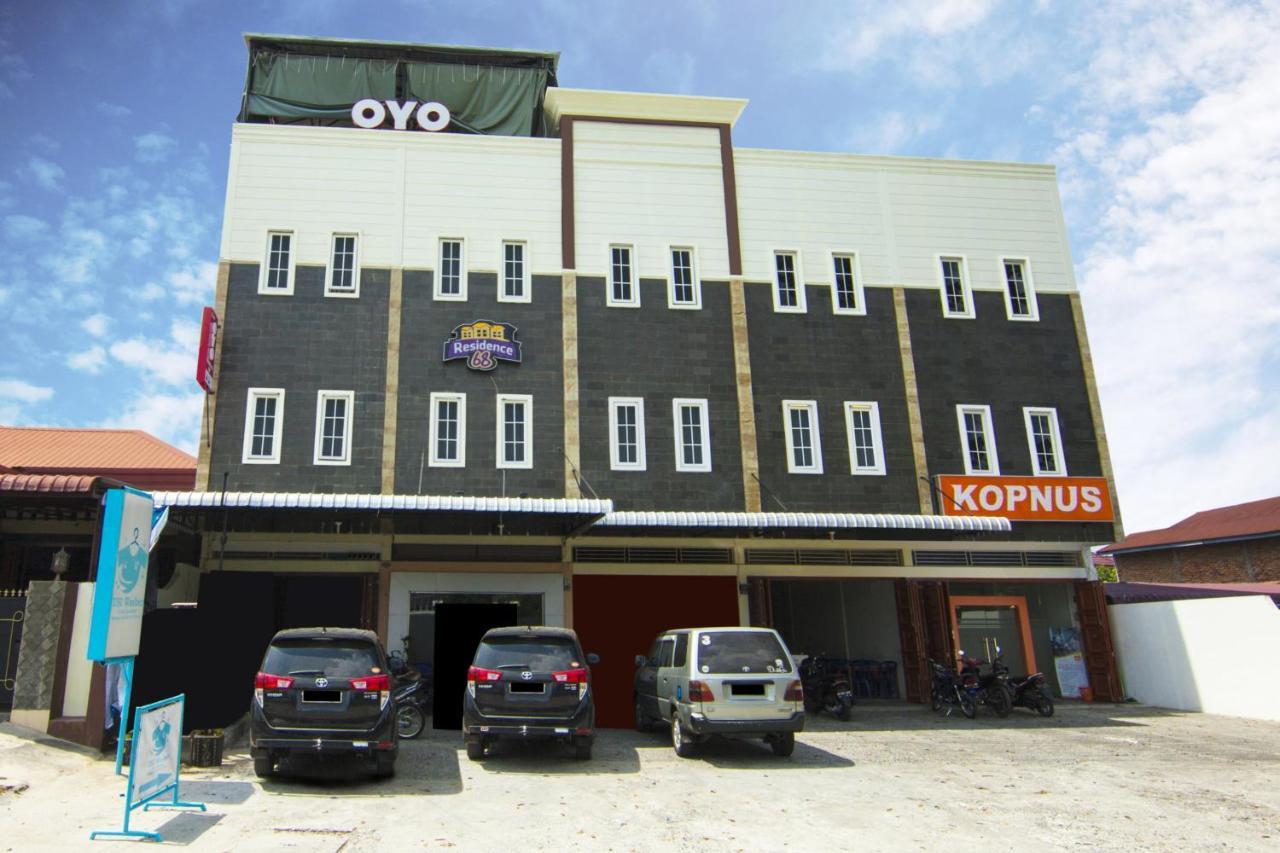 Oyo 2310 Residence 68 Pematangsiantar Exterior photo