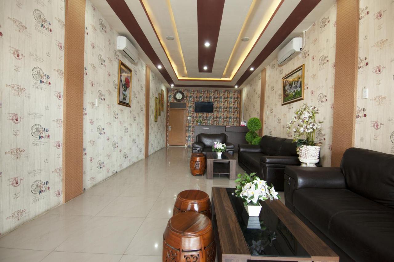 Oyo 2310 Residence 68 Pematangsiantar Exterior photo